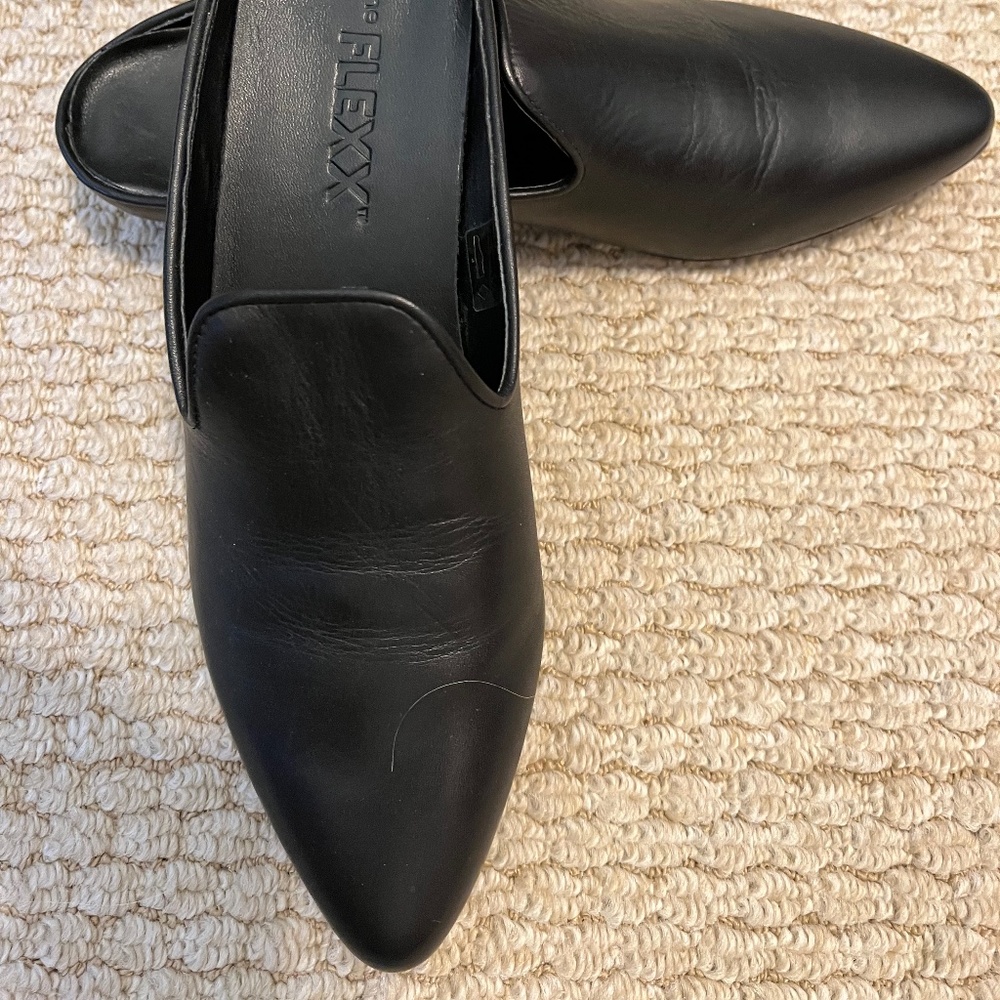 The Flex Mules, US size 8